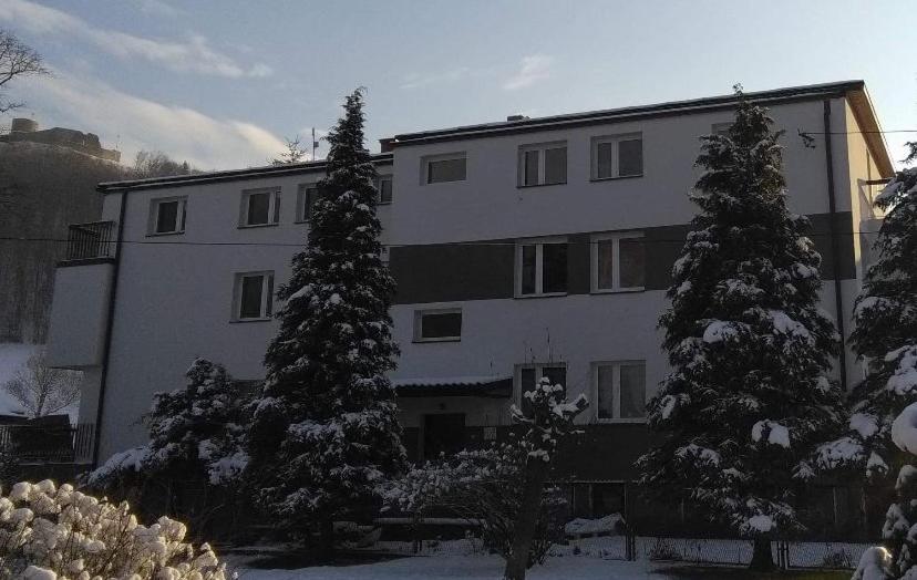 Apartamenty „Nad Popradem” 鲁特罗 外观 照片